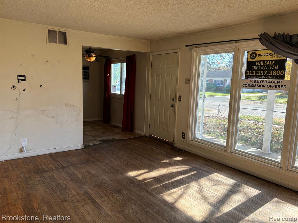 1311 DUNCAN Avenue, Ypsilanti, MI 48198 — Photo 8