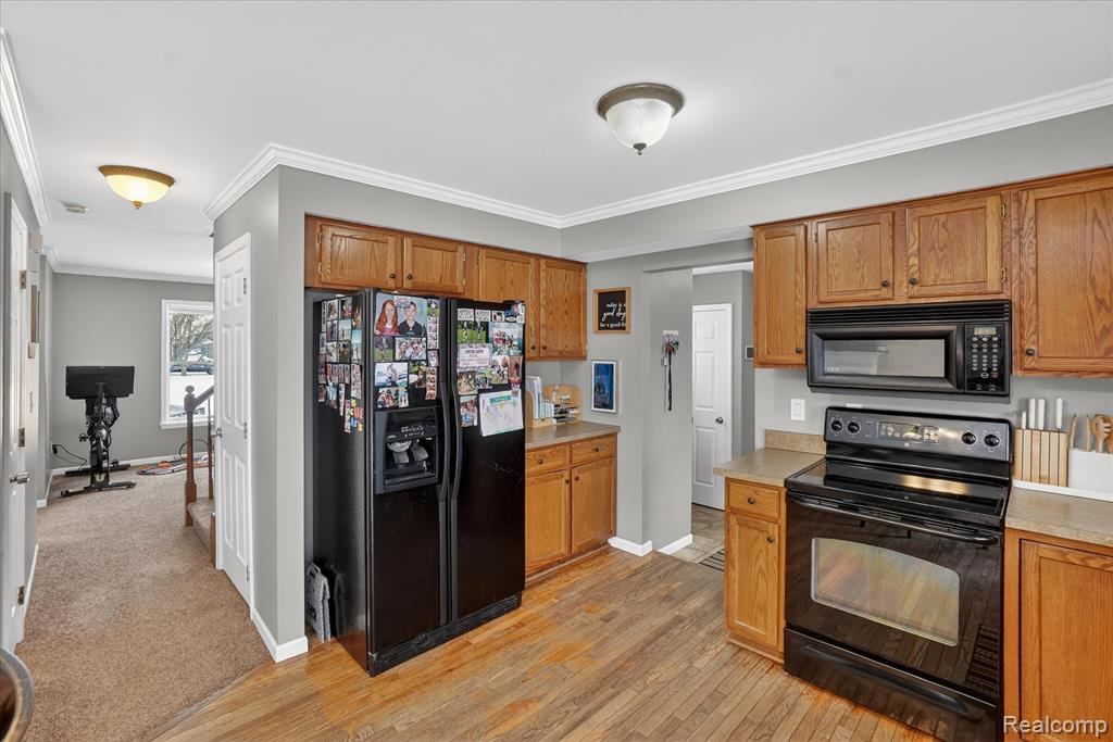 8051 Rose Lane, Goodrich Vlg, MI — Photo 15