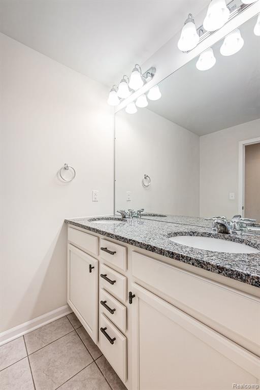 43445 CHANCELLOR Lane, Novi, MI — Photo 16