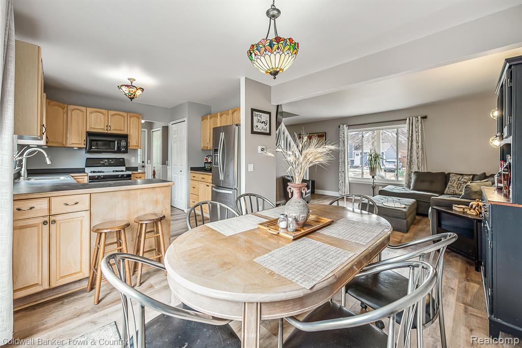 915 TANAGER Trail, Howell, MI 48843 — Photo 10