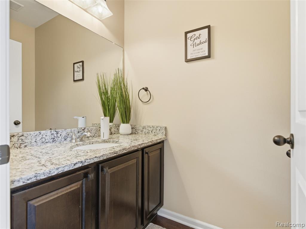 47450 Ellery Lane, Canton, MI 48187 — Photo 13