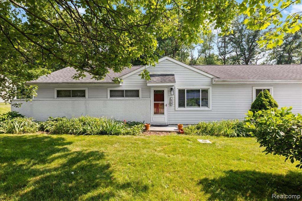 6161 ASCENSION Street, Clarkston, MI 48348 — Photo 23