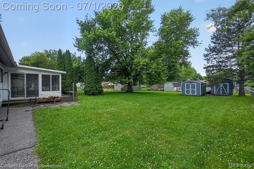 5410 Mancelona Drive, Grand Blanc, MI 48439 — Photo 36
