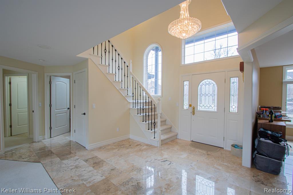 4831 Homestead Drive, Sterling Heights, MI 48314 — Photo 4