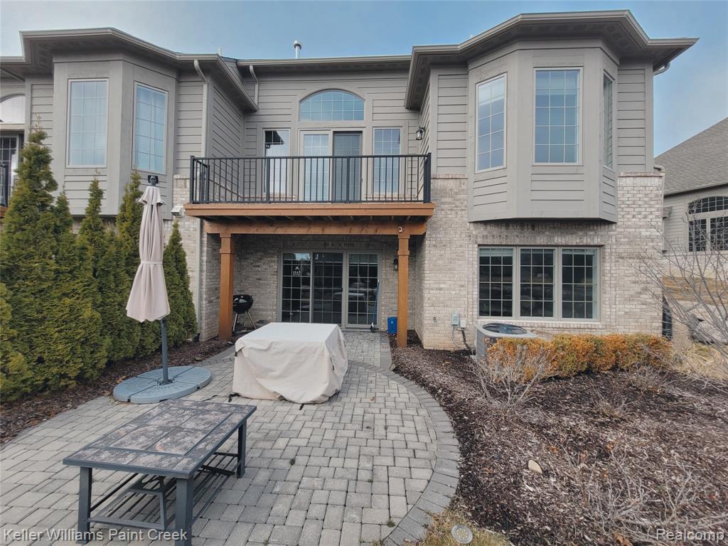 5612 Knob Hill Circle, Clarkston, MI 48348 — Photo 41