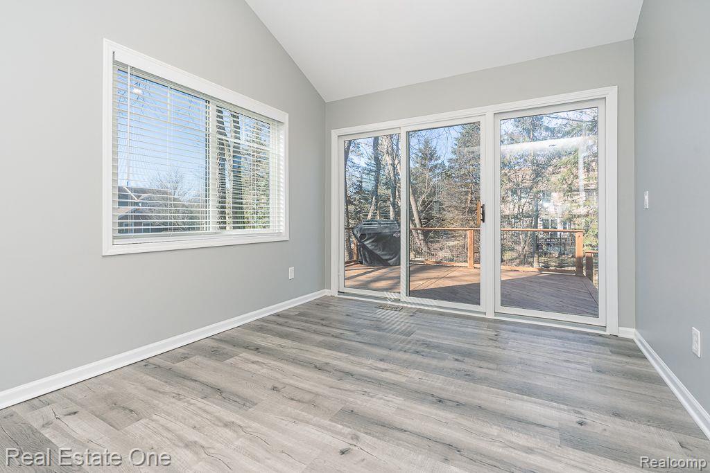 5635 Sheffield Drive, Clarkston, MI — Photo 12