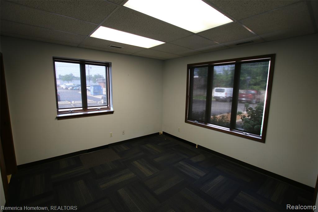 9450 S MAIN Street, Plymouth, MI 48170 — Photo 17