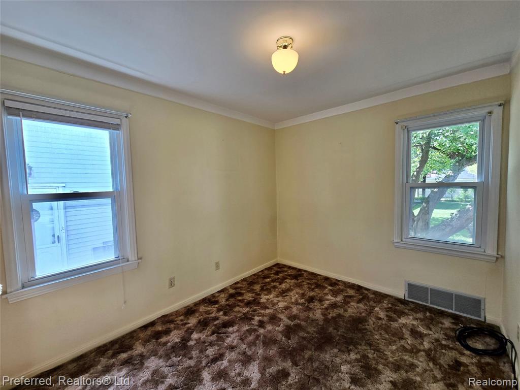 24353 Dartmouth Street, Dearborn Heights, MI 48125 — Photo 11