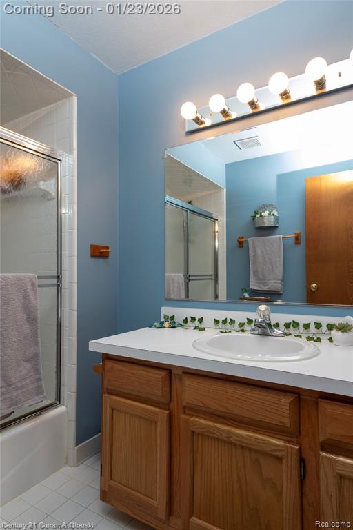 1585 Harbour Boulevard, 166, Trenton, MI 48183 — Photo 23