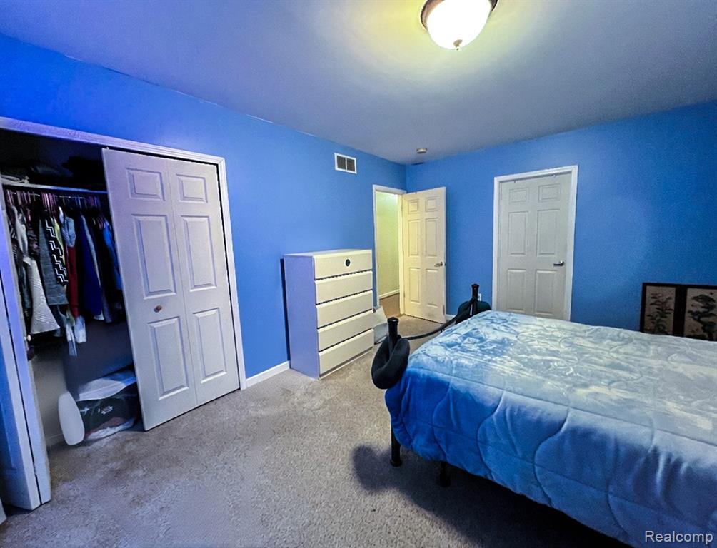 25646 Stanford Street, Dearborn Heights, MI 48125 — Photo 14