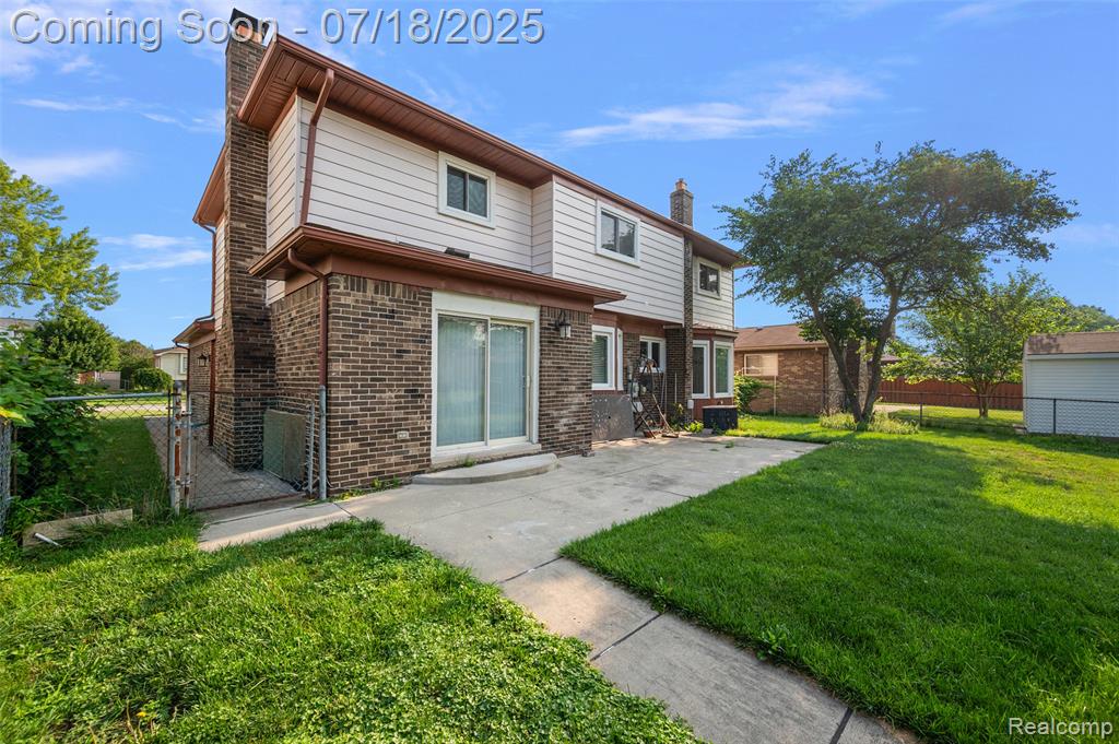 4152 Bloomfield Drive, Sterling Heights, MI 48310 — Photo 5