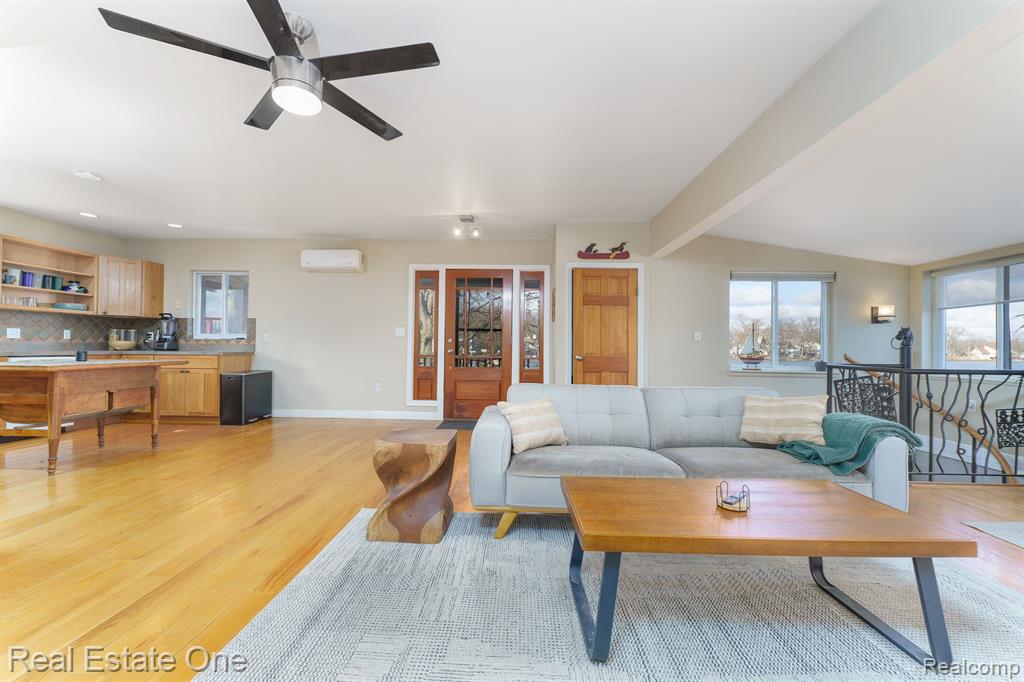 6340 SPORNY Drive, Brighton, MI 48116 — Photo 15