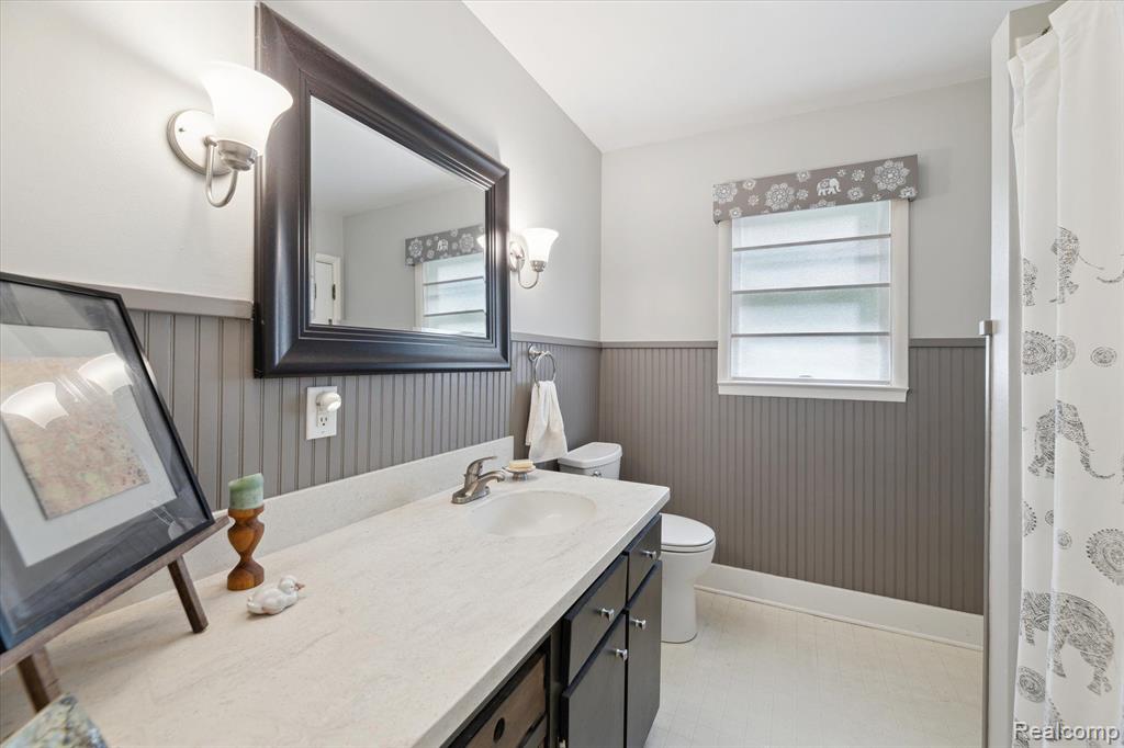 460 OWENDALE Street, Ypsilanti, MI 48197 — Photo 19
