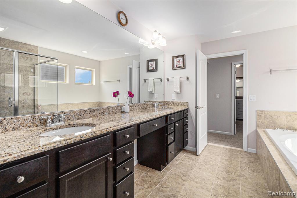 51068 Upland View Street, Canton, MI 48188 — Photo 15