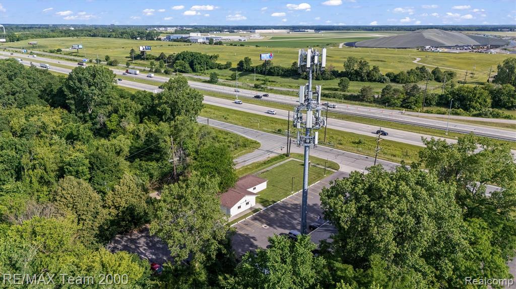 49365 S Interstate 94 Service Drive, Belleville, MI 48111 — Photo 19