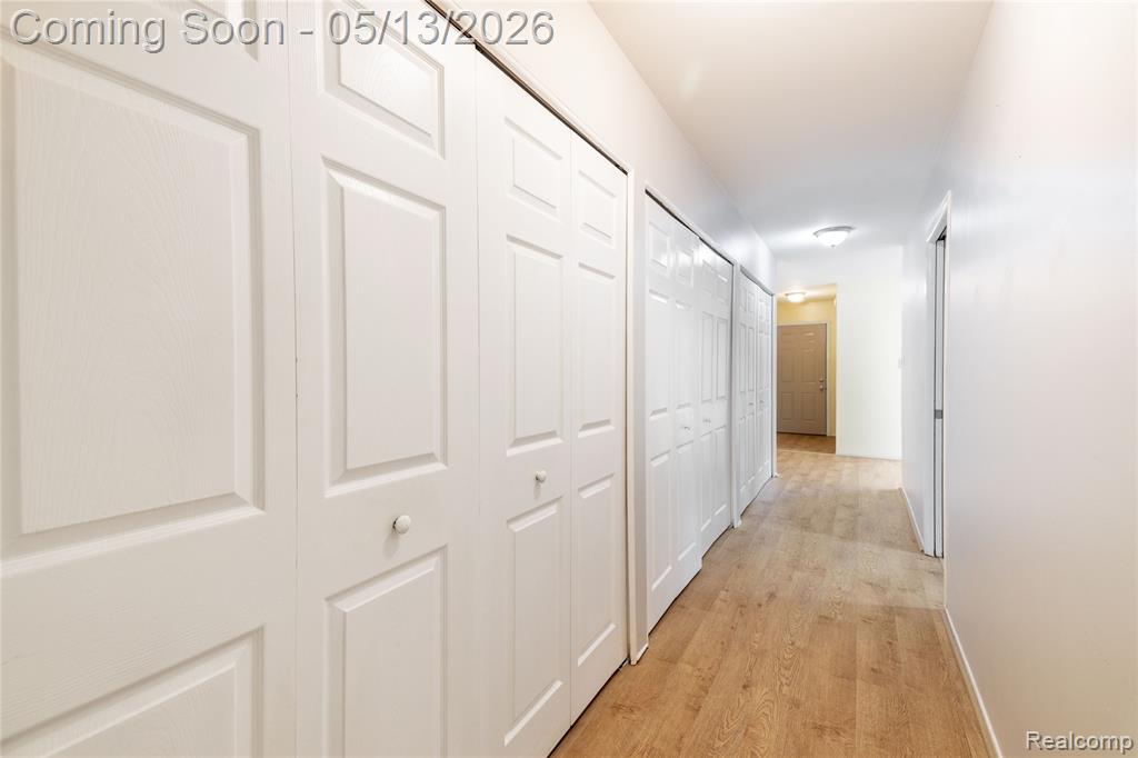 8127 Colony Drive, 23, Grosse Ile, MI 48138 — Photo 15