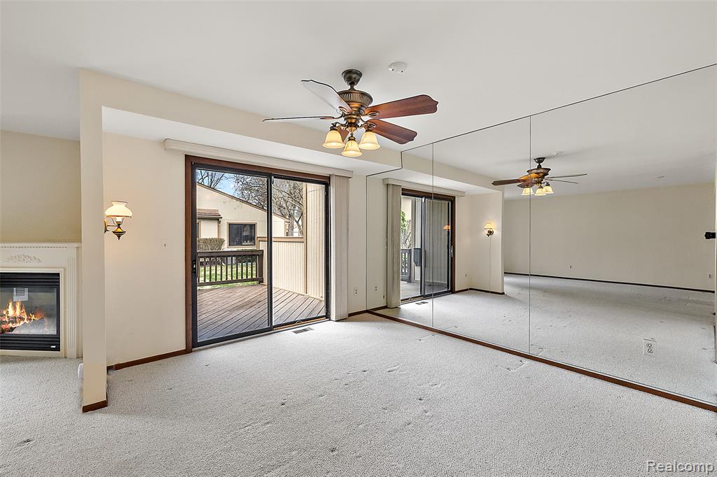 23243 Farmington Road, Farmington, MI 48336 — Photo 7