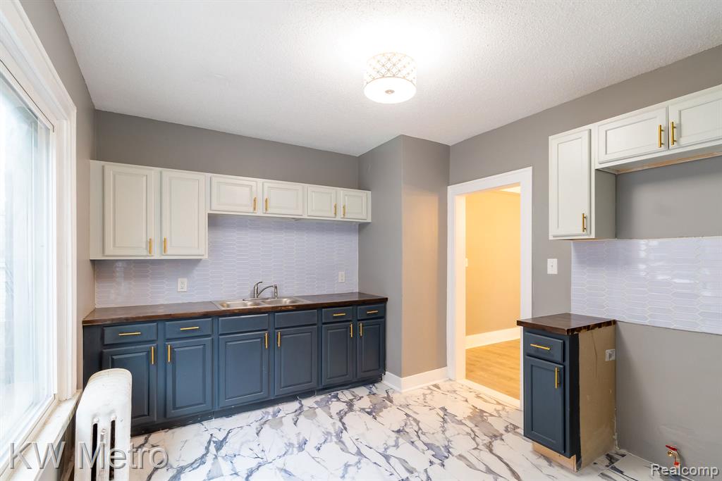 3037 Calvert Street, Detroit, MI 48206 — Photo 6