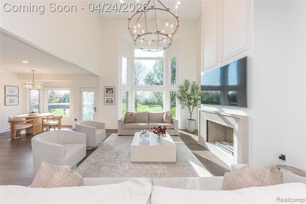 45711 Bristol Circle, Novi, MI 48377 — Photo 11