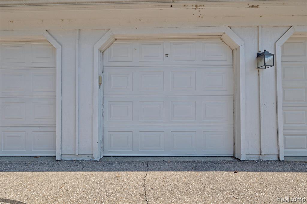 12364 Saint Andrews Way, 66, Fenton, MI 48430 — Photo 33
