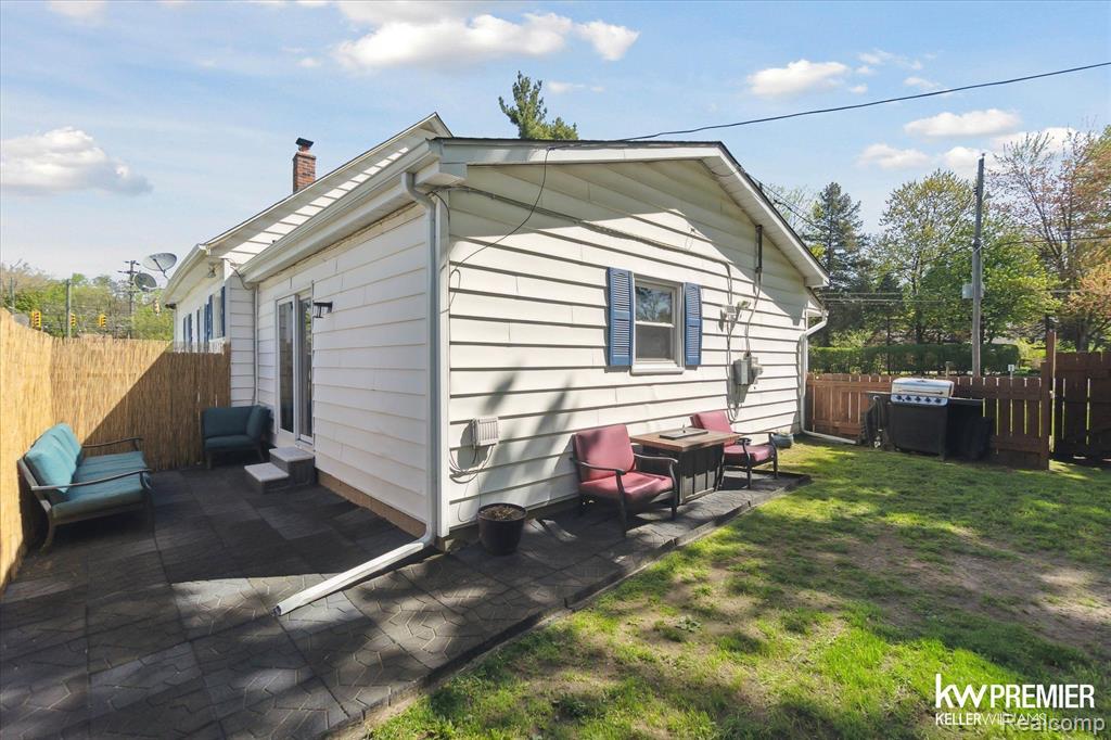 40955 Utica Road, Sterling Heights, MI 48313 — Photo 24