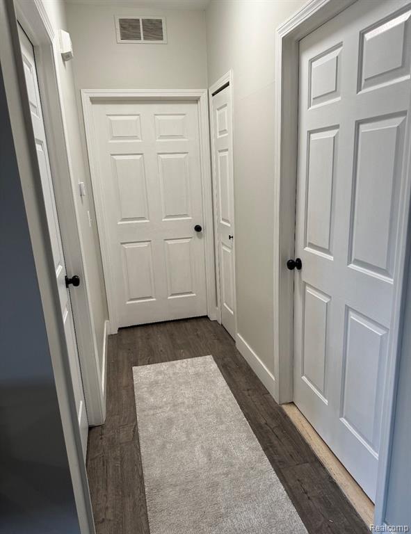 5733 TWIN OAKS Drive, Sterling Heights, MI 48314 — Photo 18