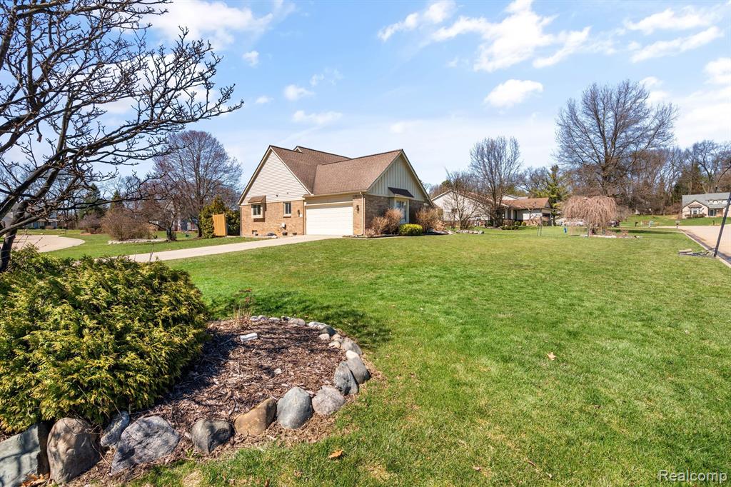 512 WILLIAMSPORT, White Lake, MI — Photo 4