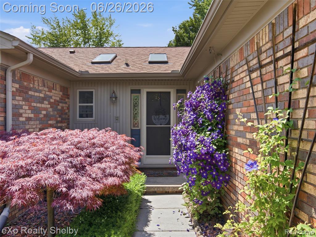 47621 Valley Forge Drive, Macomb, MI 48044 — Photo 2