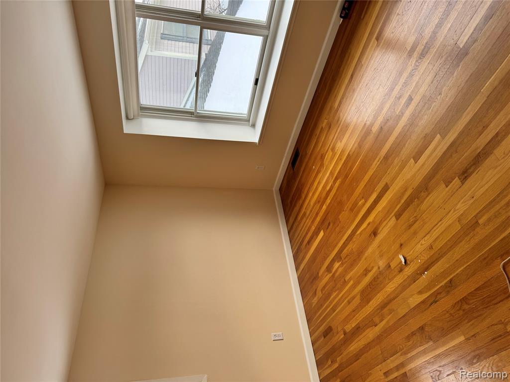 20041 Great Oaks Circle N, 317, Clinton Twp, MI 48036 — Photo 15