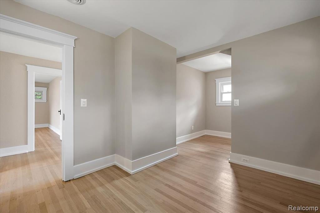 776 W LINCOLN Street, Birmingham, MI 48009 — Photo 25