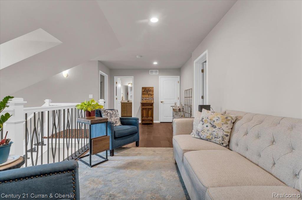 48442 EASTBRIDGE Drive, Canton, MI 48188 — Photo 21