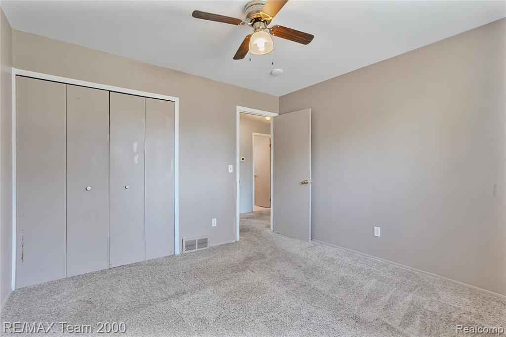 33622 Bock Street, Garden City, MI — Photo 16