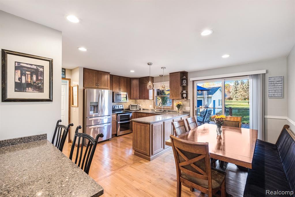 7030 Porter Road, Grand Blanc, MI 48439 — Photo 8