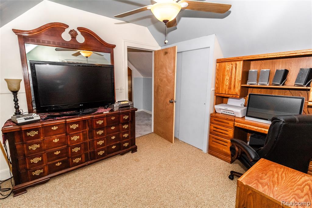 825 N Main Street, Lapeer, MI 48446 — Photo 27