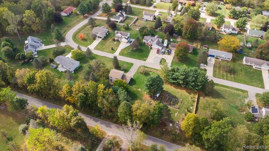 13399 Jennifer Drive, Perry, MI 48872 — Photo 42