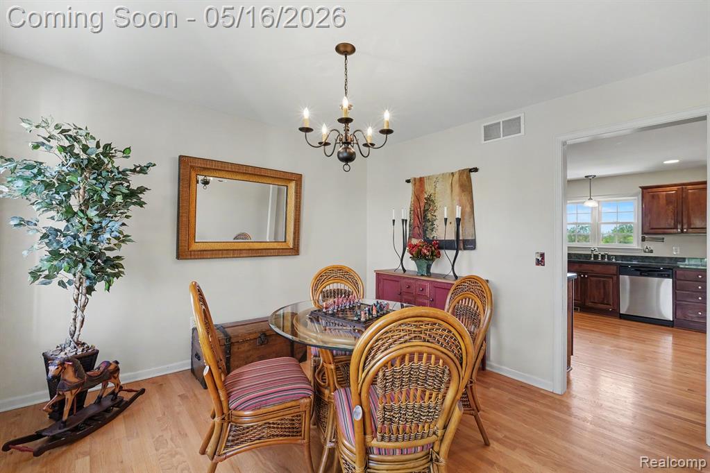 6520 Cook Road, Swartz Creek, MI 48473 — Photo 20
