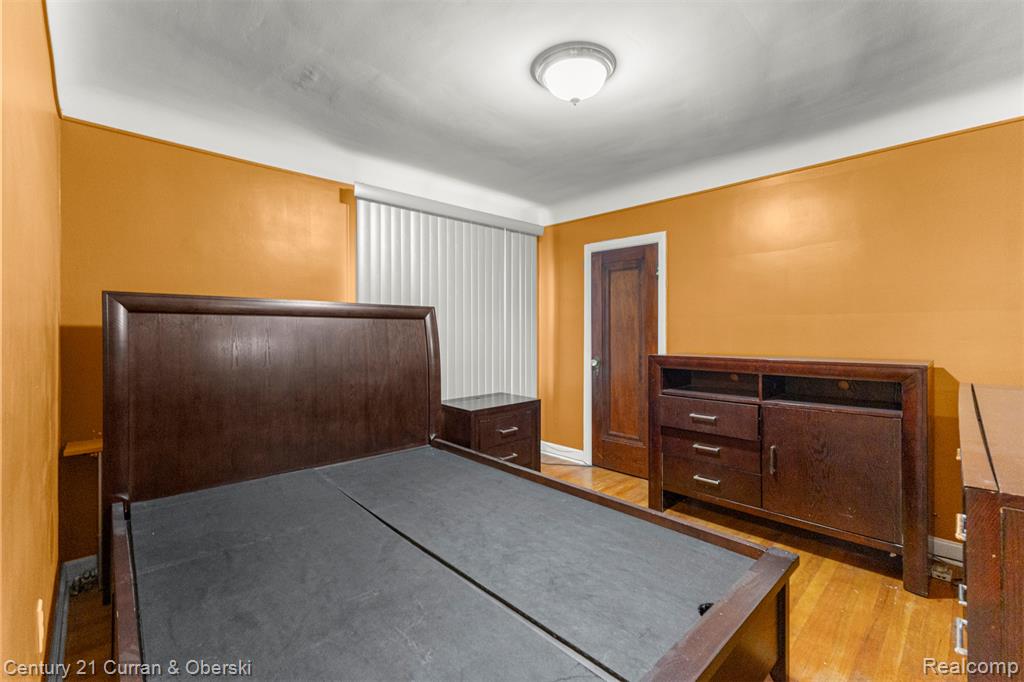 4875 Maple Street, Dearborn, MI 48126 — Photo 21