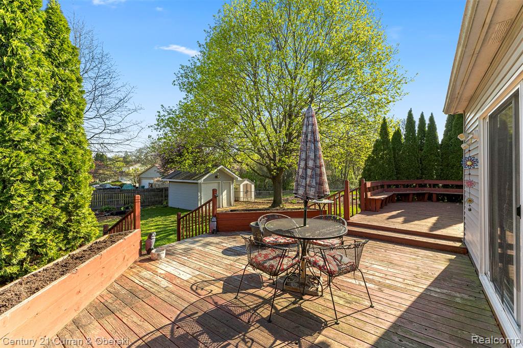 8095 S Huron River Drive, Ypsilanti, MI 48197 — Photo 33