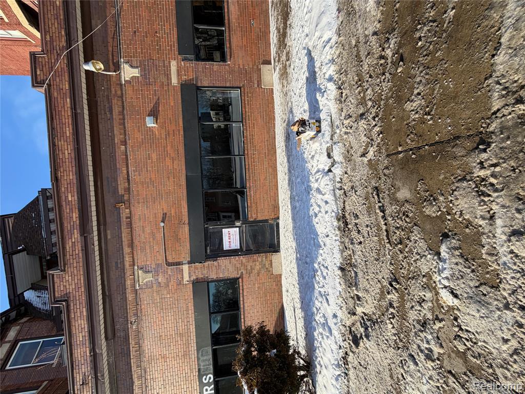 2627 John R Street, Detroit, MI 48201 — Photo 7