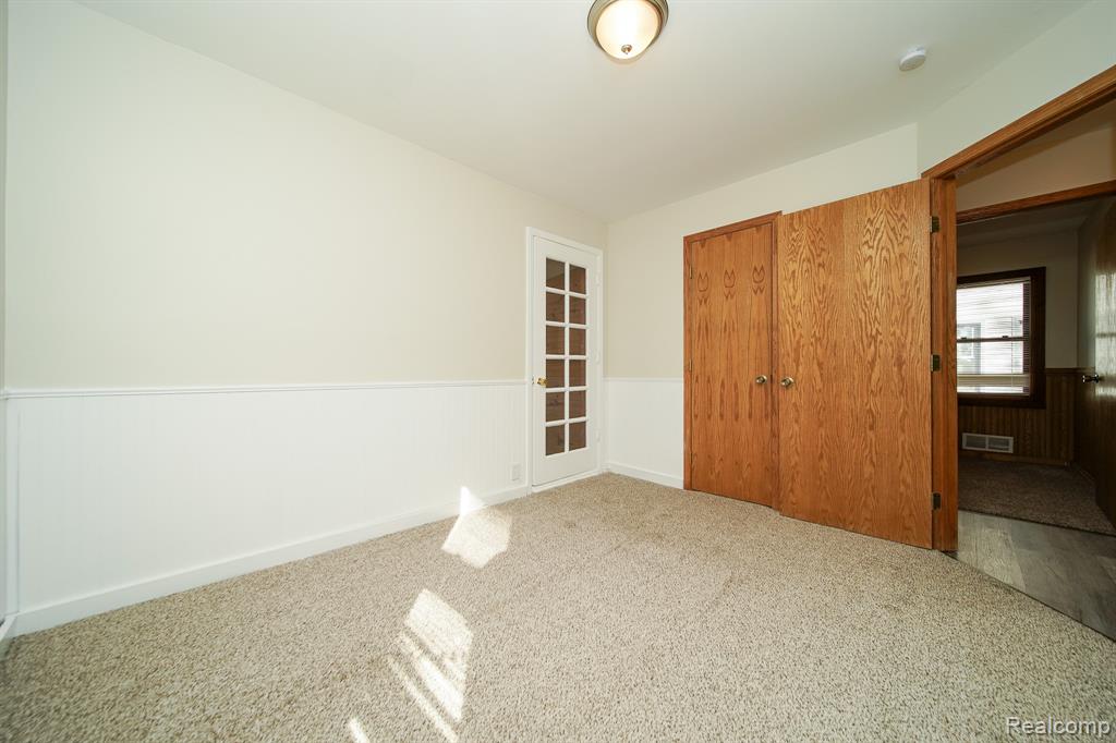 4462 1st Street, Wayne, MI 48184 — Photo 35