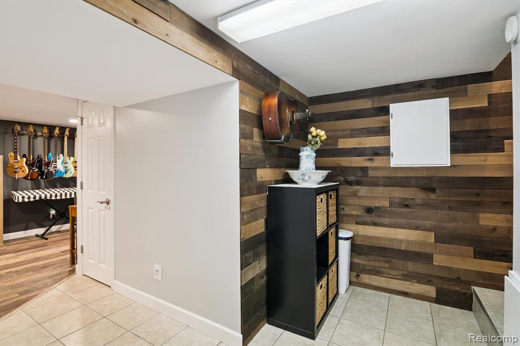 4521 Westbrook Drive, Jackson, MI 49201 — Photo 23