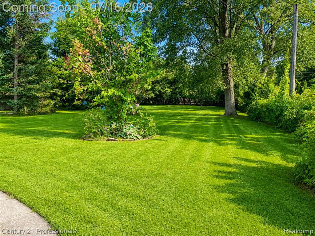 605 Lexington Boulevard, Royal Oak, MI 48073 — Photo 22