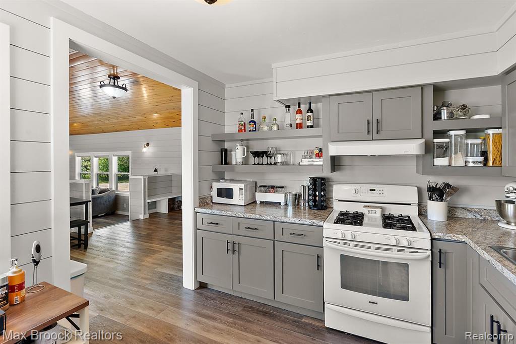 8580 Silver Creek Road, Whitehall, MI 49461 — Photo 19