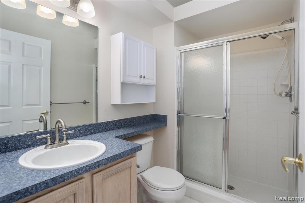 59061 GOLDEN OAK, Washington, MI — Photo 18