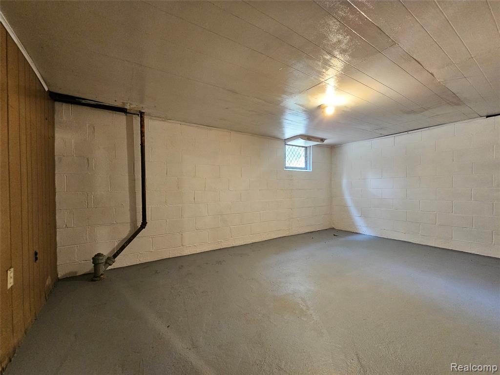 705 N Trumbull Street, Bay City, MI 48708 — Photo 45