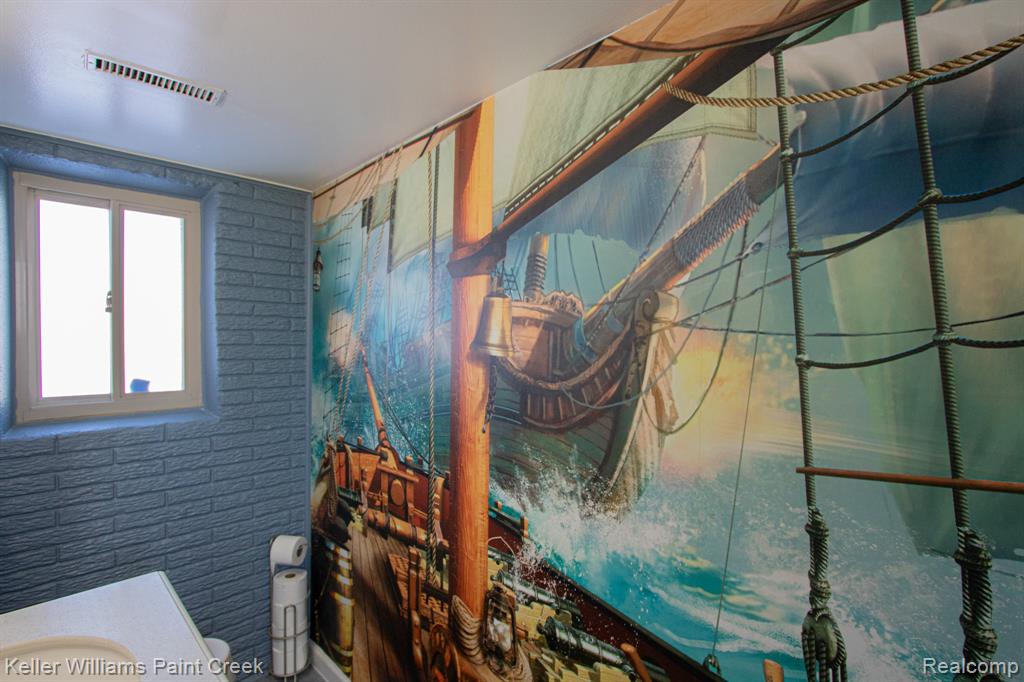 8453 Smethwick Road, Sterling Heights, MI 48312 — Photo 8