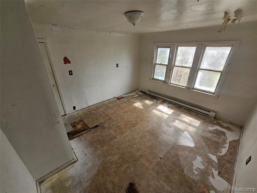 8086 Almont Street, Detroit, MI 48234 — Photo 8