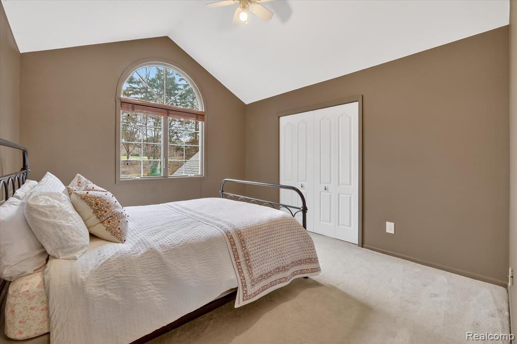 10384 Overhill Drive, Brighton, MI 48114 — Photo 27