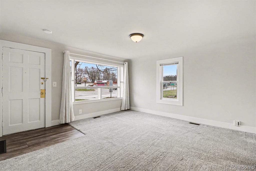 5825 N Newburgh Road, Westland, MI — Photo 6