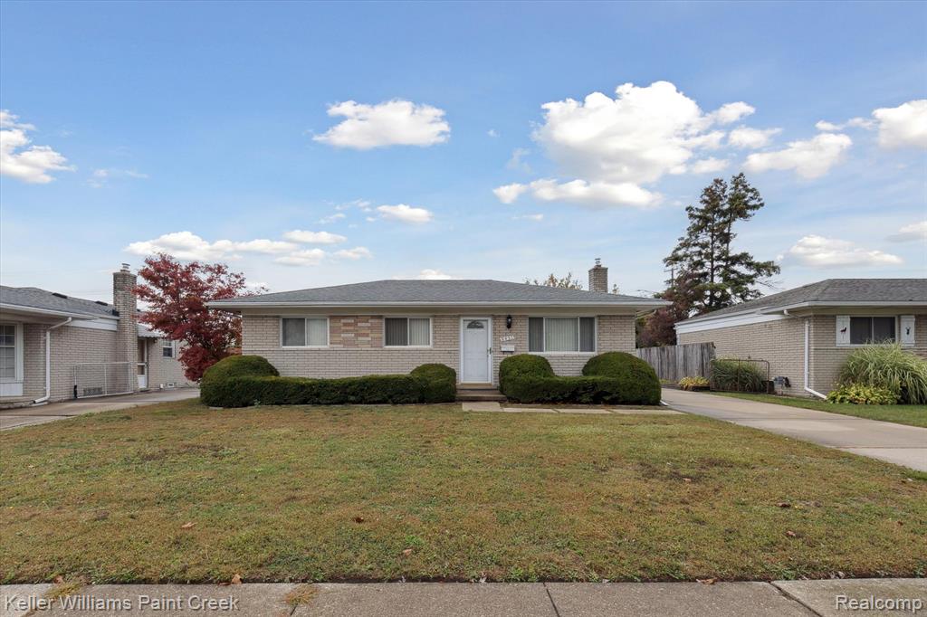 8457 Potomac Street, Center Line, MI 48015 — Photo 3